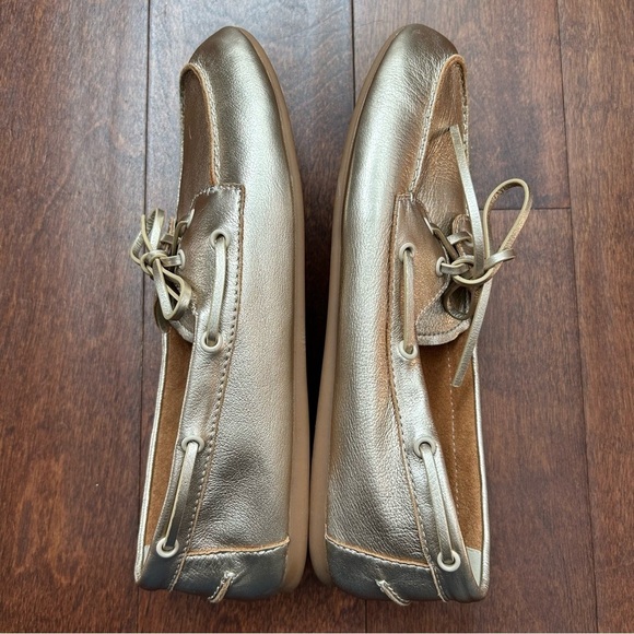 Aldo Women’s Preppy “Sail” Metallic Gold Leather Boat Loafer Slip-Ons, Size 10 - Picture 5 of 14